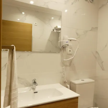 Apartamento Monqar Leandro *